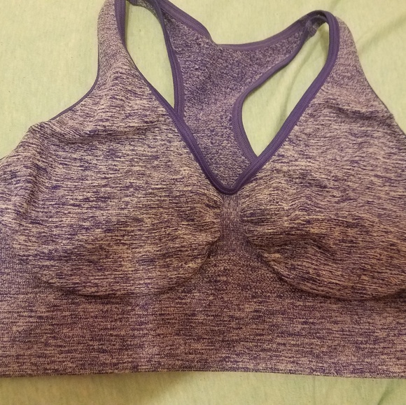 **SOLD**Set of 4 Sports Bras*SOLD* - Picture 2 of 5